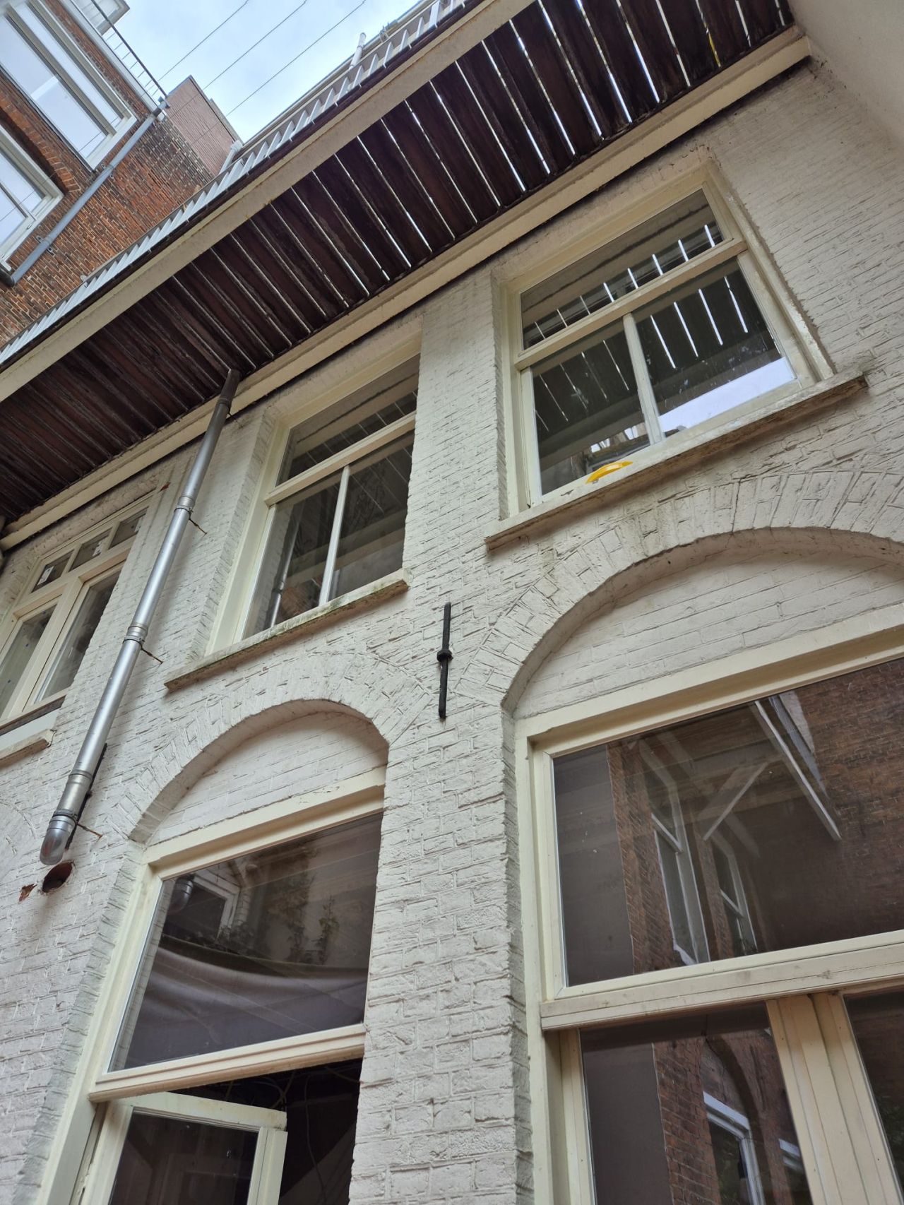 LandVac vacuum glass for Retrofit