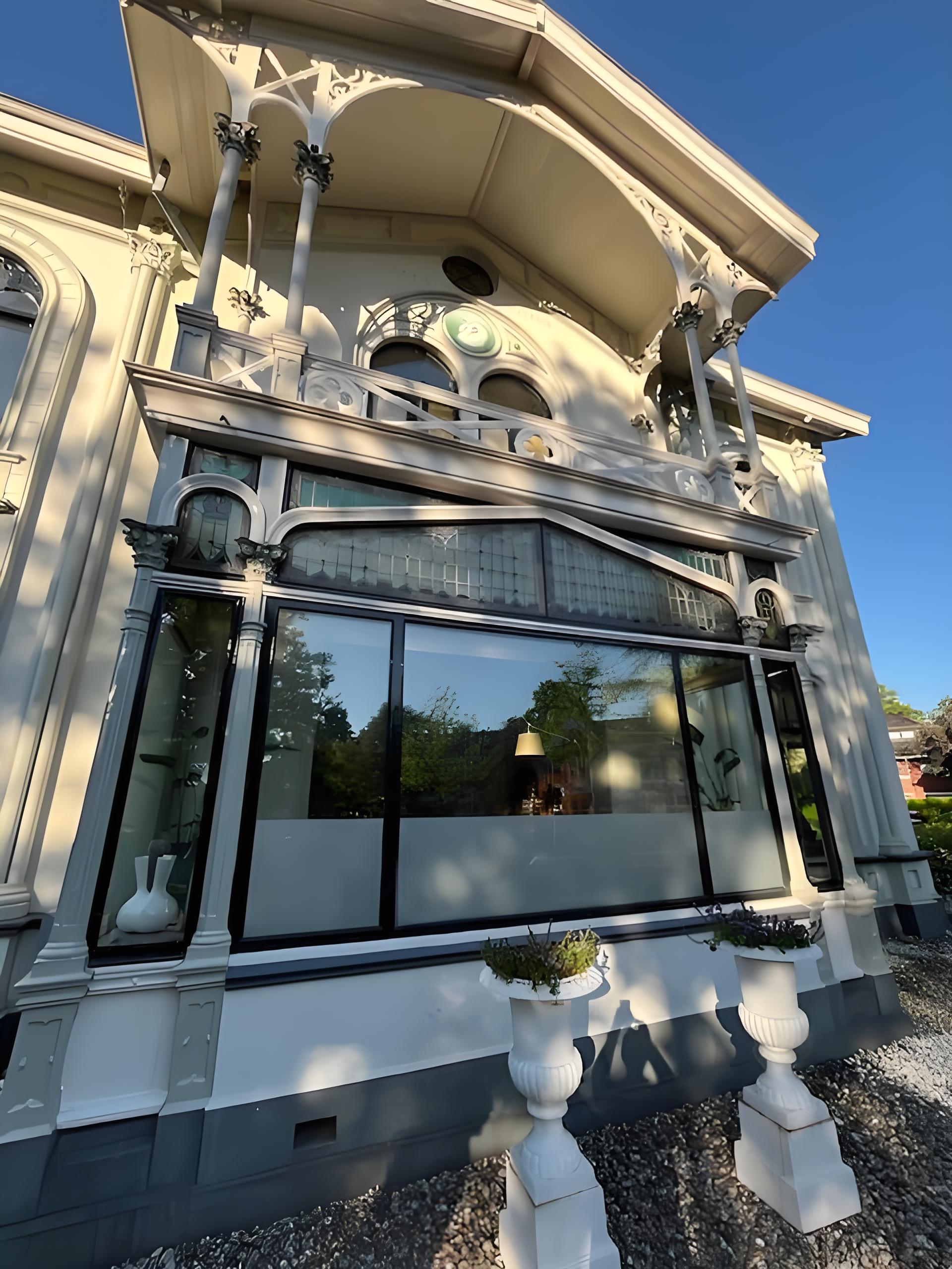 LandVac vacuum glass for window retrofit